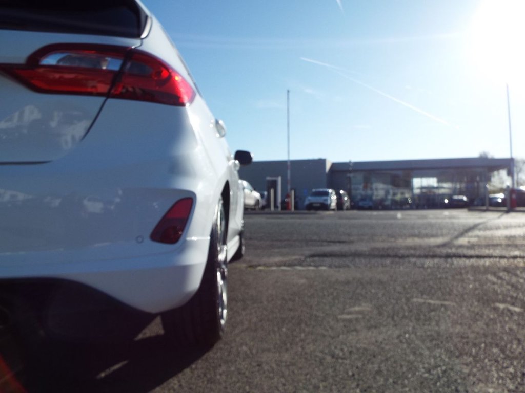 Used Ford Fiesta 2020 for sale - 78154023: Photo 46