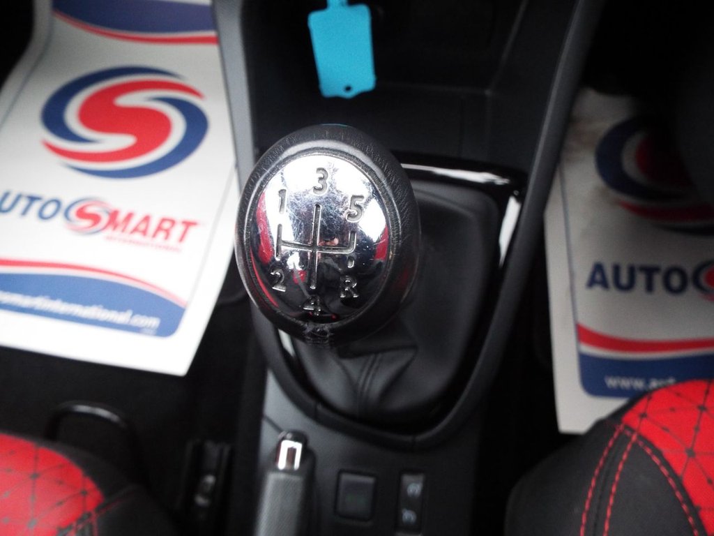 Used Renault Clio 2014 for sale - 77355932: Photo 45