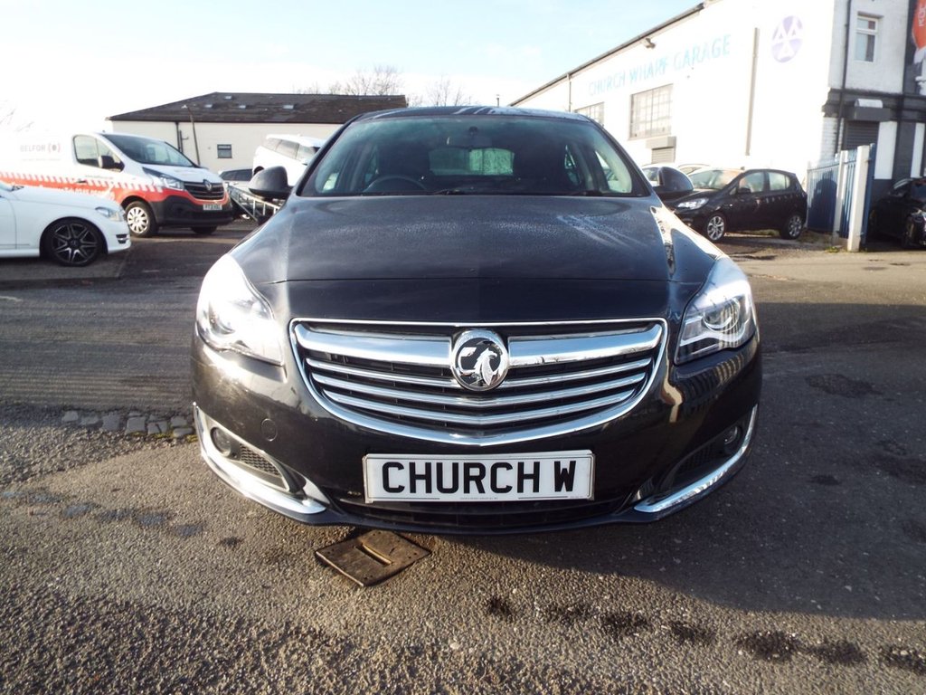 Used Vauxhall Insignia 2013 for sale - 77037993: Photo 2
