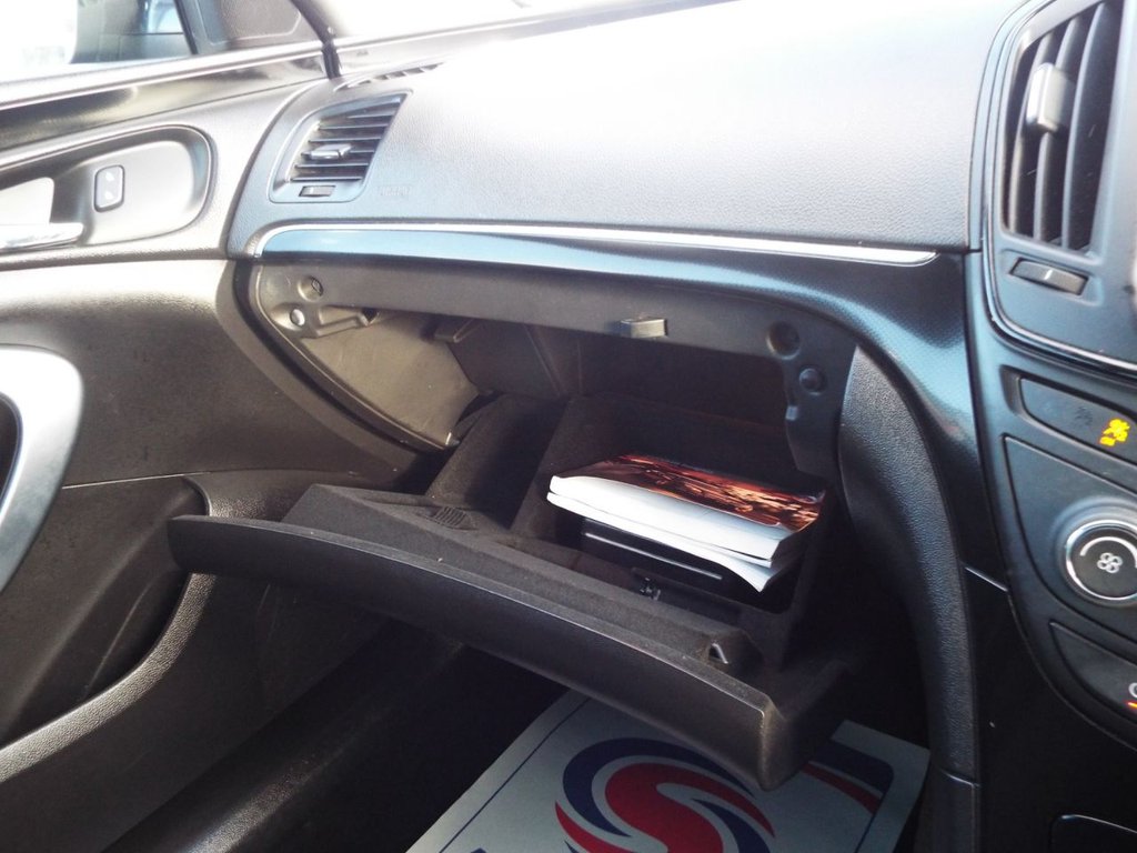 Used Vauxhall Insignia 2013 for sale - 77037993: Photo 28