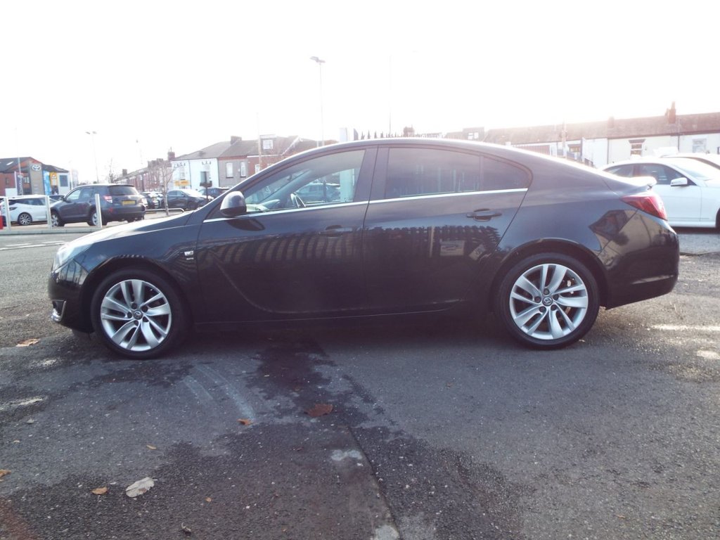 Used Vauxhall Insignia 2013 for sale - 77037993: Photo 4