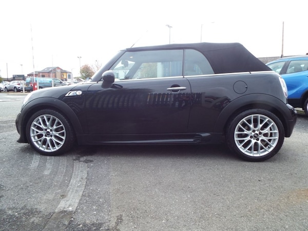 Used MINI Convertible 2013 for sale - 76210660: Photo 4