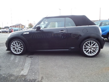 Used MINI Convertible 2013 for sale - 76210660: Photo 4