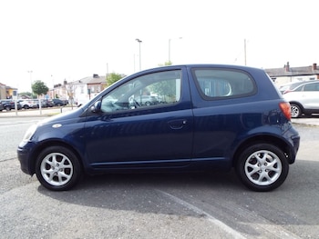 Used Toyota Yaris 2003 for sale - 78907810: Photo