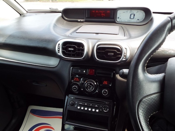 Used Citroen C3 Picasso 2010 for sale - 75068245: Photo 44