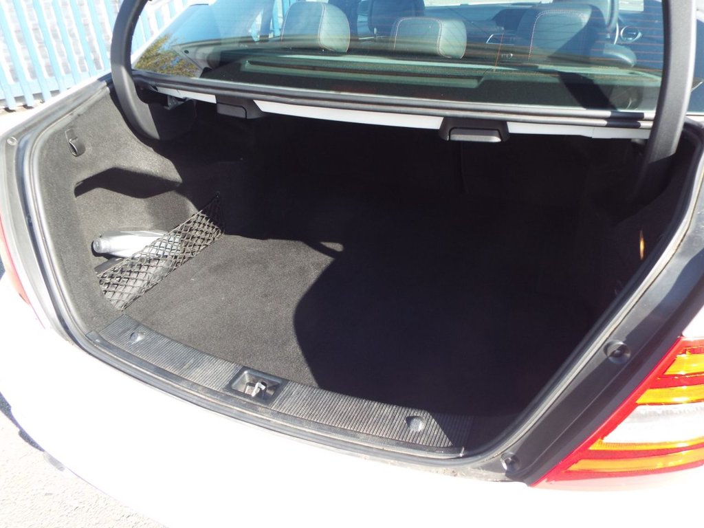 Used Mercedes-Benz C Class 2013 for sale - 76291346: Photo 19