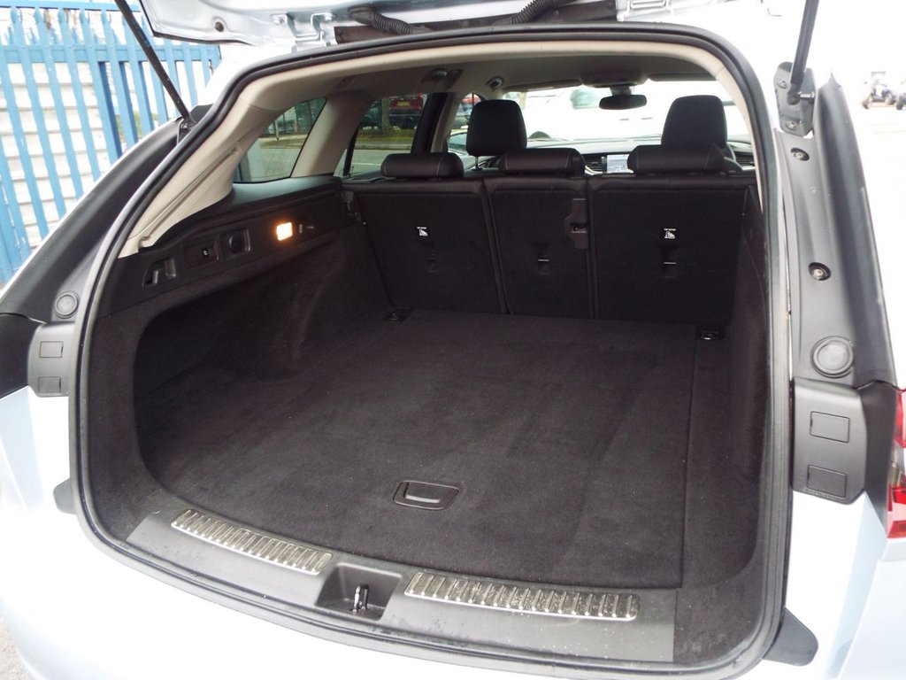 Used Vauxhall Insignia 2018 for sale - 77341744: Photo 16