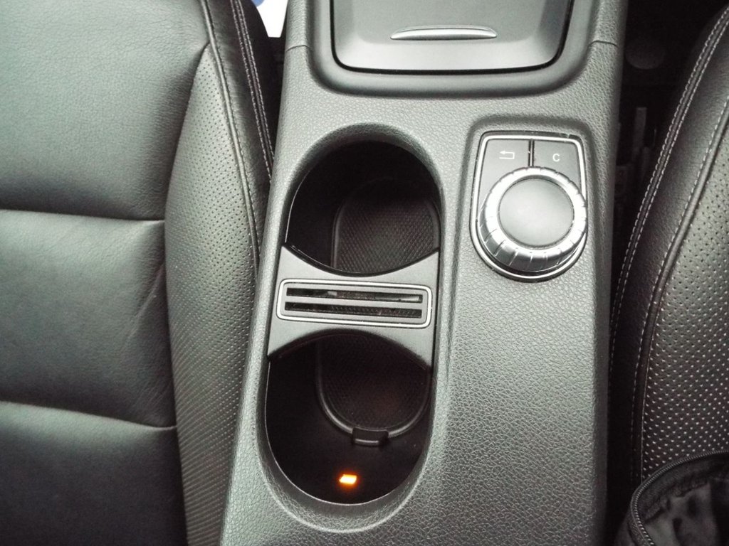 Used Mercedes-Benz GLA 2014 for sale - 76266551: Photo 48