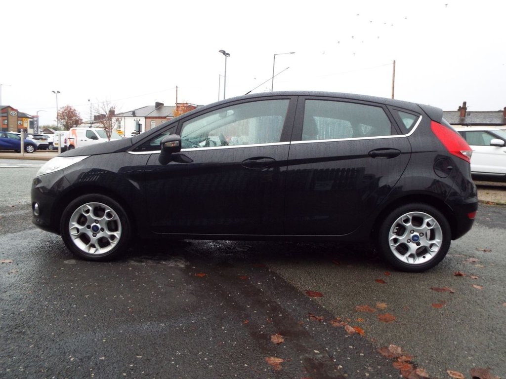 Used Ford Fiesta 2012 for sale - 76333373: Photo 4
