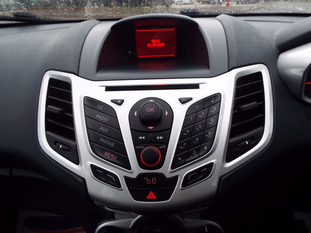 Used Ford Fiesta 2012 for sale - 76333373: Photo 43