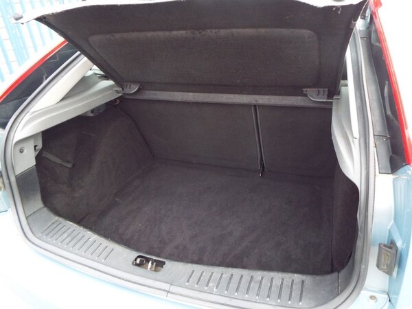 Used Ford Focus 2008 for sale - 76202816: Photo 17