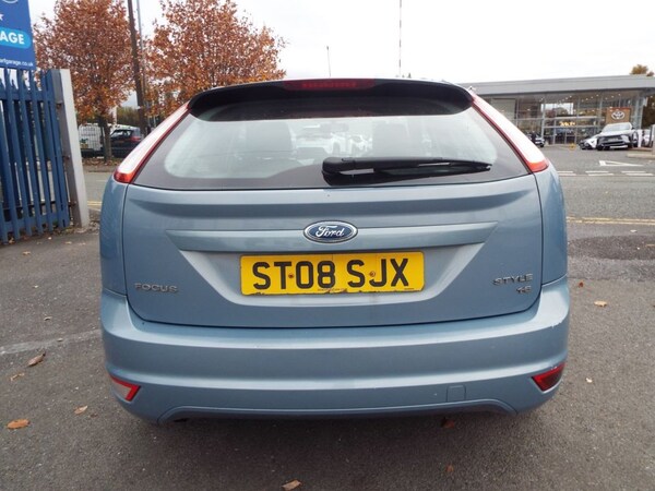 Used Ford Focus 2008 for sale - 76202816: Photo 6