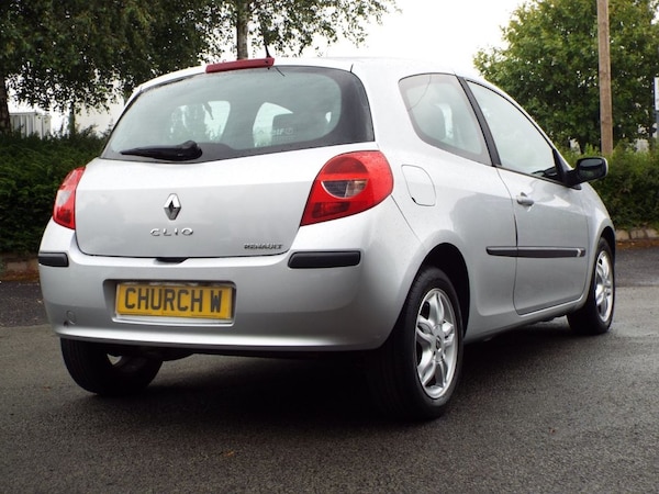 Used Renault Clio 2006 for sale - 75286873: Photo 28