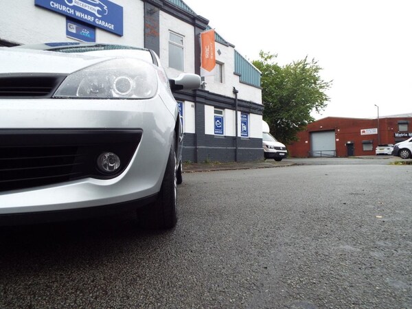 Used Renault Clio 2006 for sale - 75286873: Photo 32