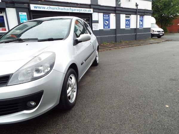Used Renault Clio 2006 for sale - 75286873: Photo 33