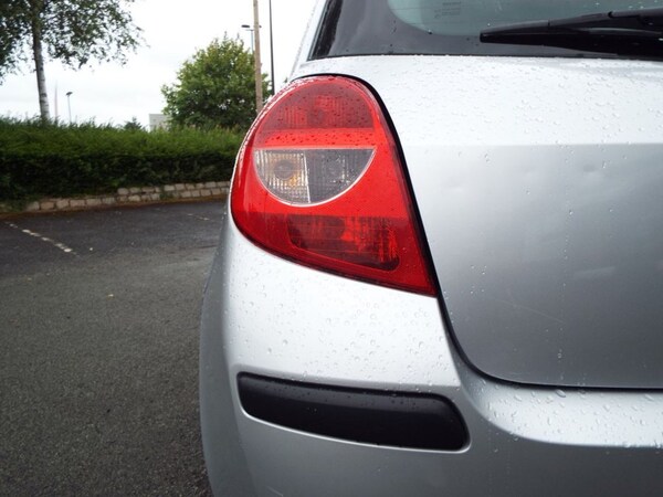 Used Renault Clio 2006 for sale - 75286873: Photo 35