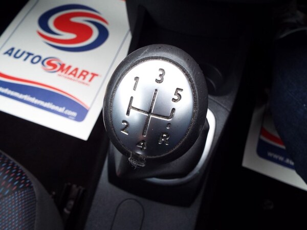 Used Renault Clio 2006 for sale - 75286873: Photo 43