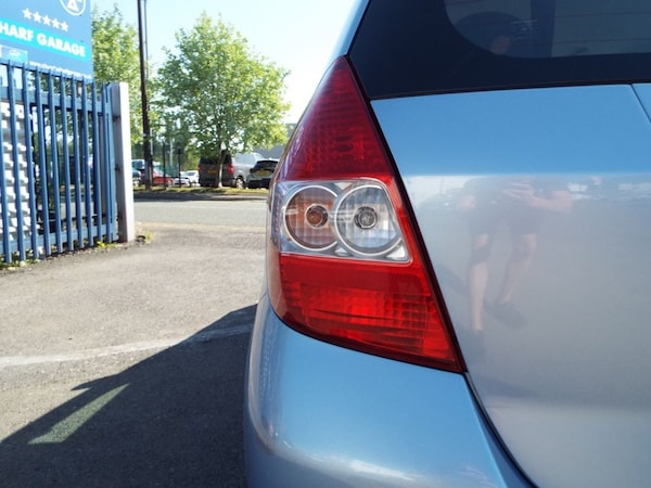 Used Honda Jazz 2004 for sale - 74529766: Photo 32