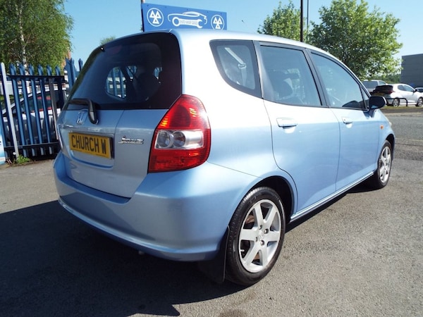 Used Honda Jazz 2004 for sale - 74529766: Photo 7