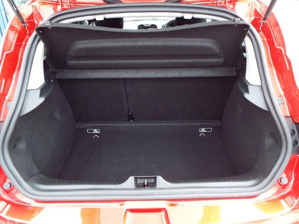 Used Renault Clio 2013 for sale - 74833332: Photo 17