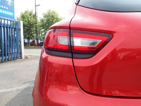Used Renault Clio 2013 for sale - 74833332: Photo 32