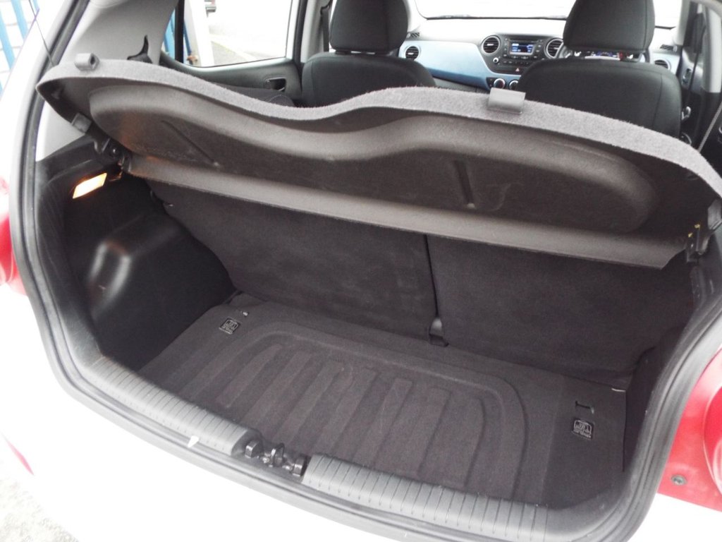 Used Hyundai i10 2016 for sale - 77200195: Photo 17