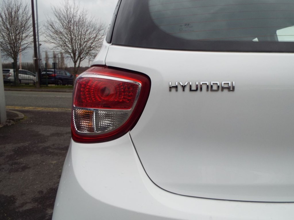 Used Hyundai i10 2016 for sale - 77200195: Photo 33