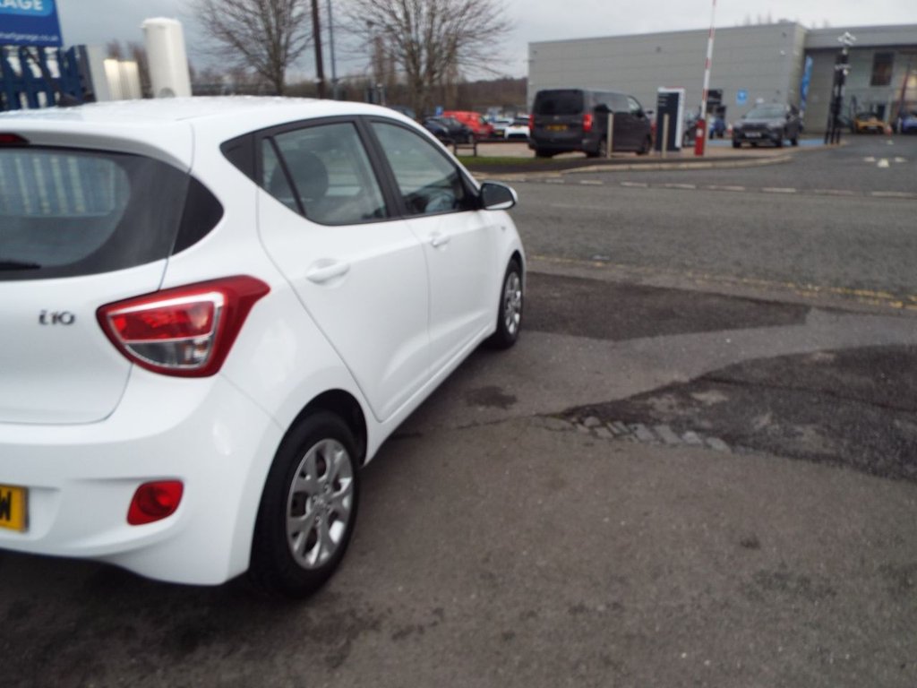 Used Hyundai i10 2016 for sale - 77200195: Photo 36