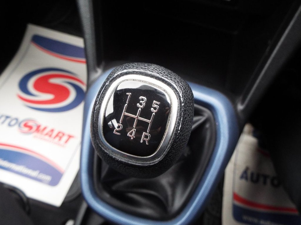 Used Hyundai i10 2016 for sale - 77200195: Photo 43