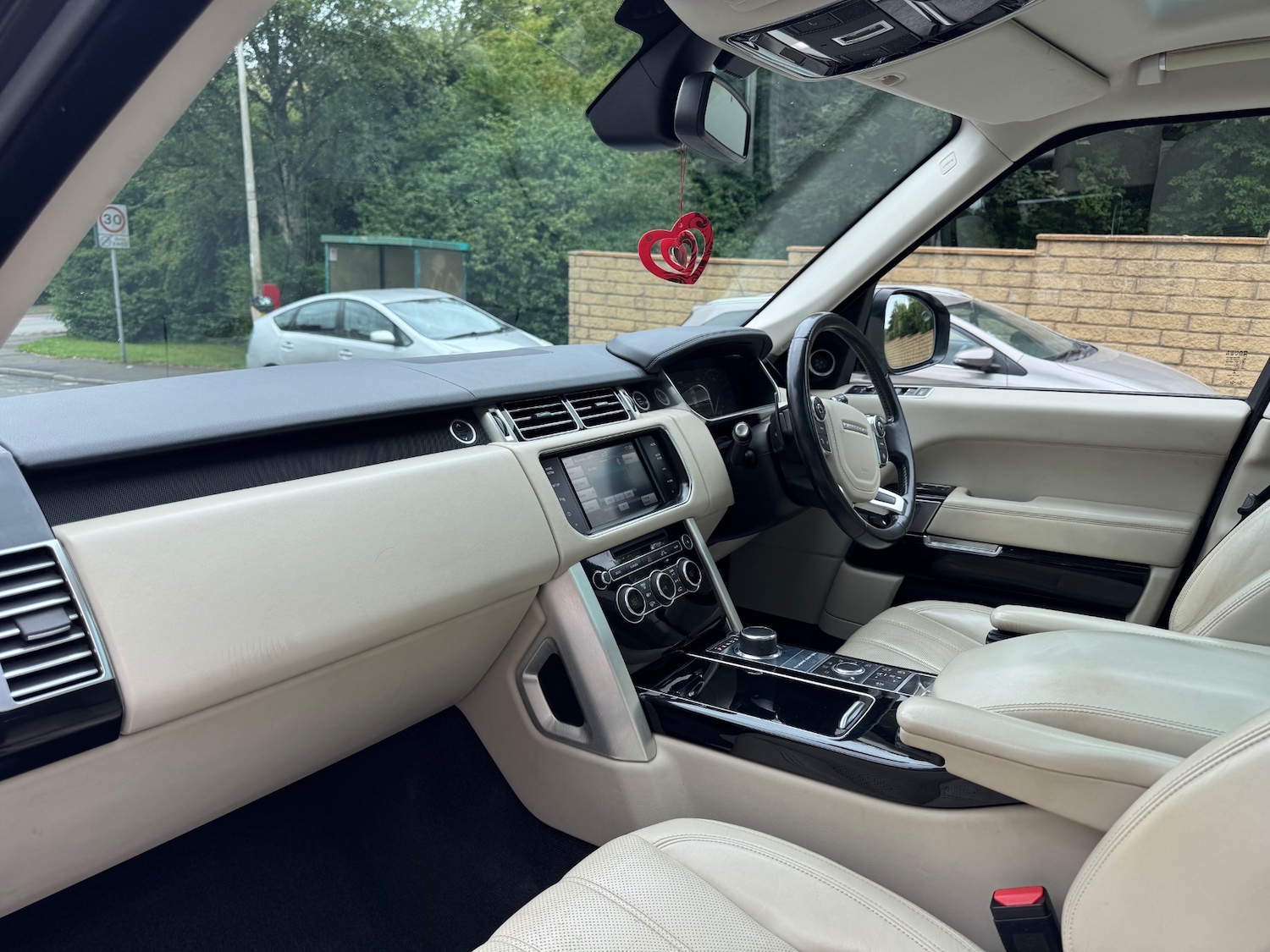 Used Land Rover Range Rover 2015 for sale - 76165405: Photo 13