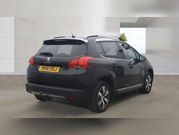 Used Peugeot 2008 2016 for sale - 79458460: Photo
