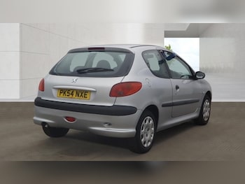 Used Peugeot 206 2004 for sale - 79470919: Photo