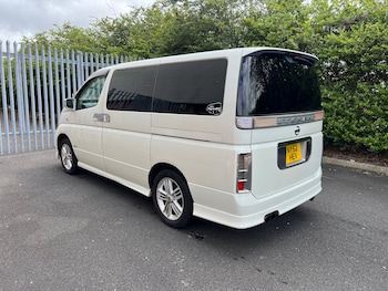 Used Nissan Elgrand 2003 for sale - 79170499: Photo