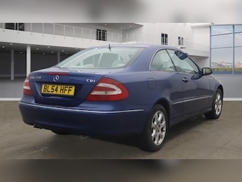 Used Mercedes-Benz CLK 2005 for sale - 79170500: Photo