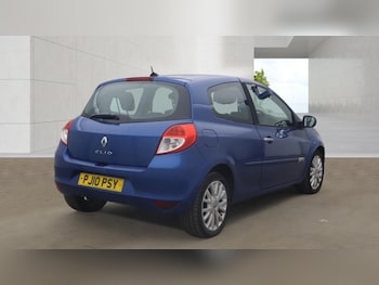 Used Renault Clio 2010 for sale - 79170507: Photo
