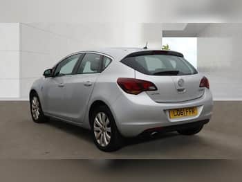 Used Vauxhall Astra 2011 for sale - 79810357: Photo