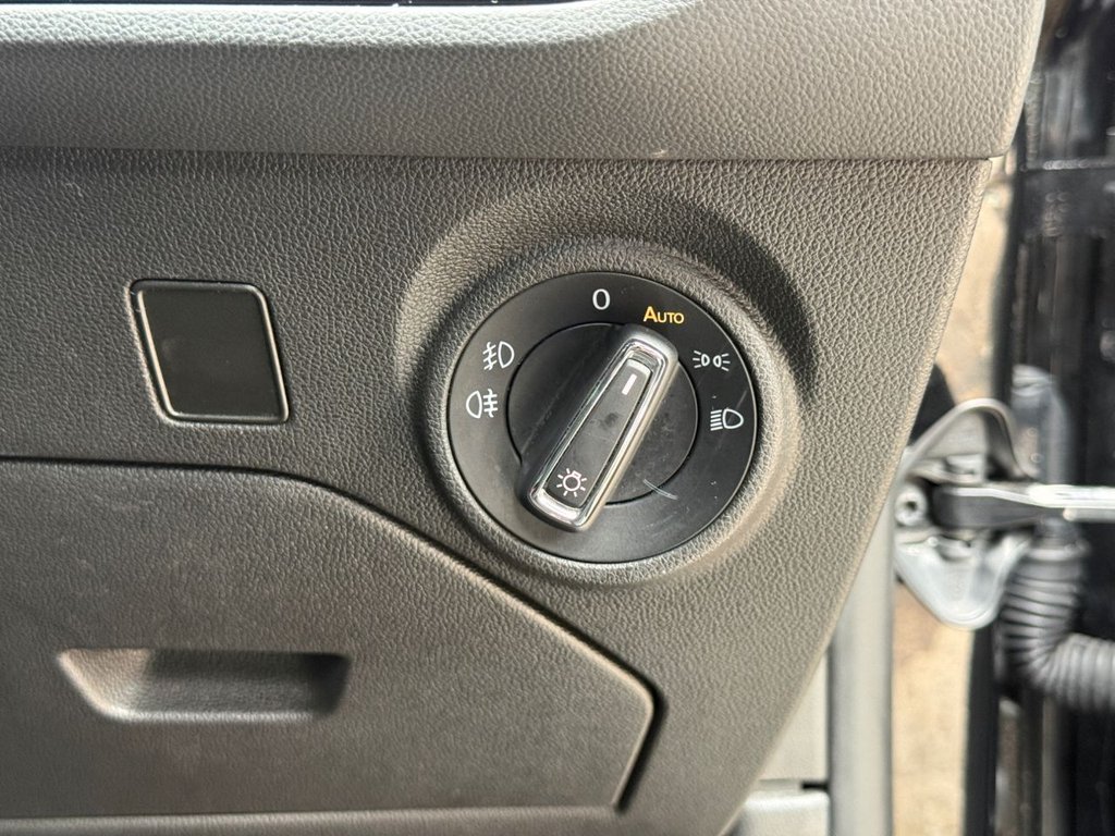 Used SEAT Leon 2018 for sale - 77841404: Photo 15