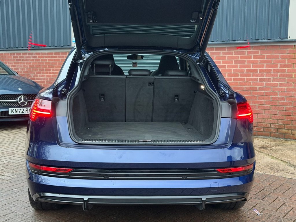 Used Audi e-tron 2022 for sale - 77841399: Photo 16