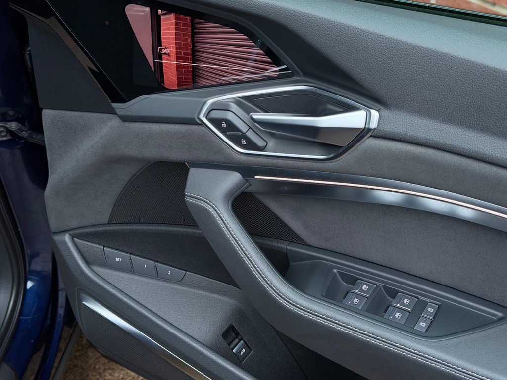 Used Audi e-tron 2022 for sale - 77841399: Photo 17
