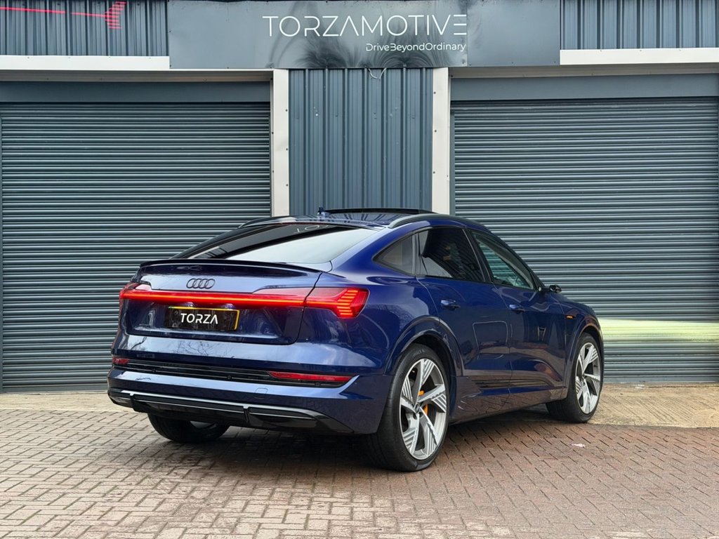 Used Audi e-tron 2022 for sale - 77841399: Photo 3