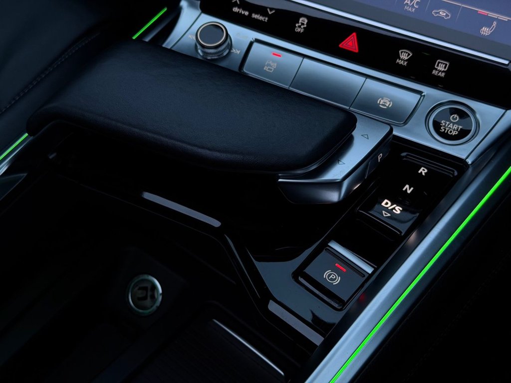 Used Audi e-tron 2022 for sale - 77841399: Photo 45