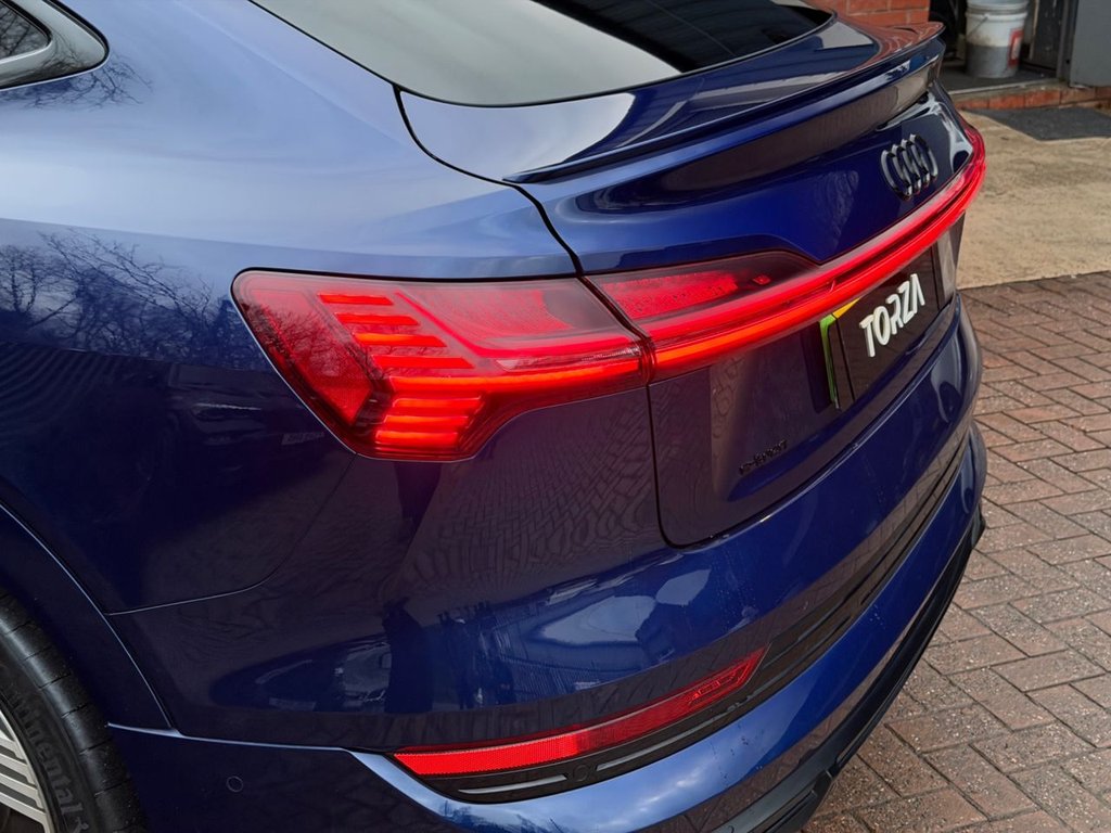 Used Audi e-tron 2022 for sale - 77841399: Photo 6