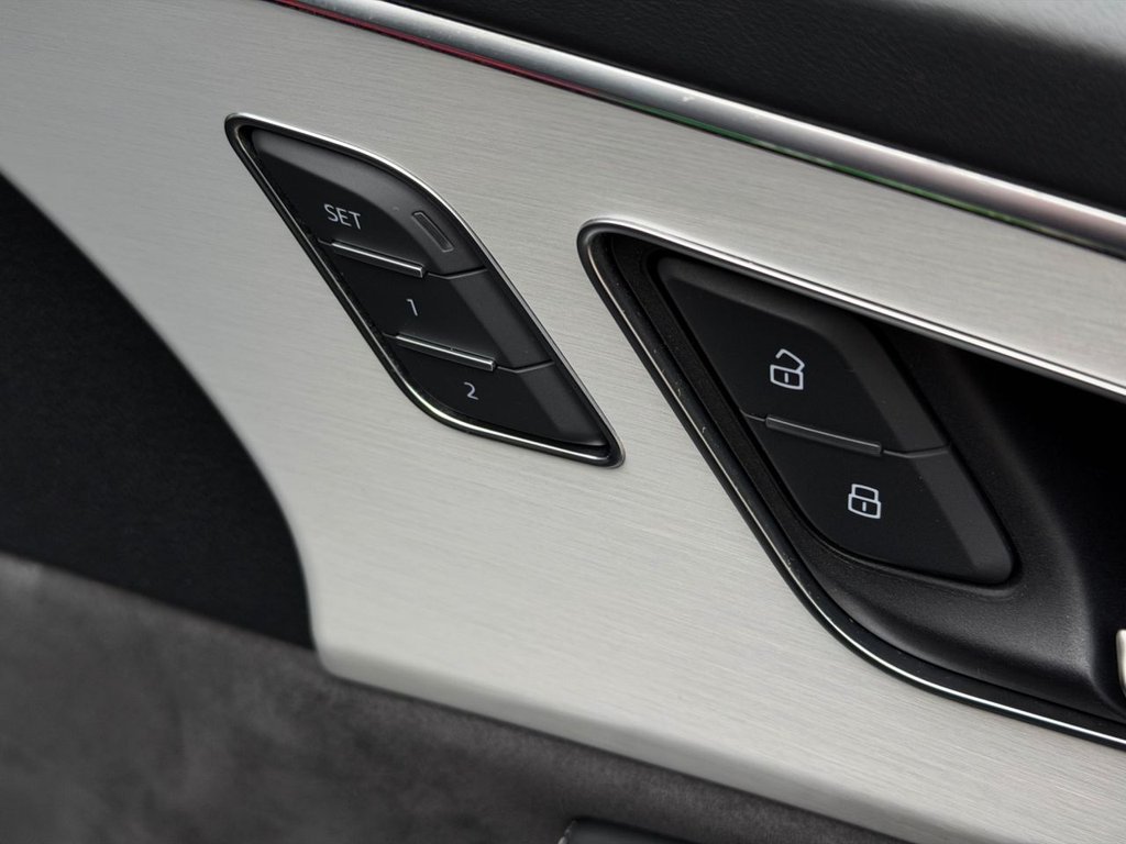 Used Audi Q8 2019 for sale - 78140735: Photo 39