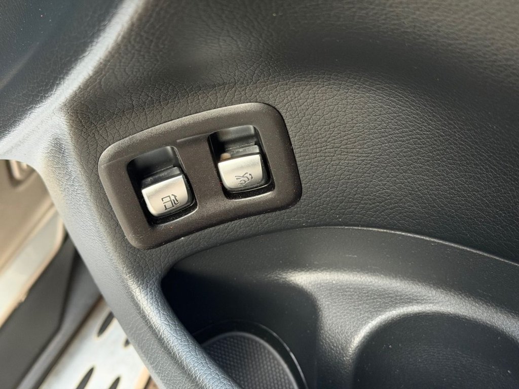 Used Mercedes-Benz GLC 2020 for sale - 77841395: Photo 21