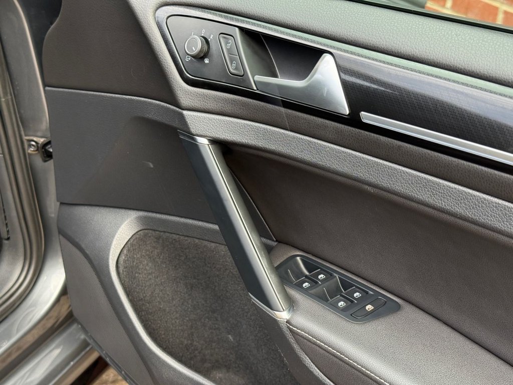 Used Volkswagen Golf 2019 for sale - 78049638: Photo 11