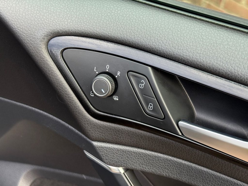 Used Volkswagen Golf 2019 for sale - 78049638: Photo 17