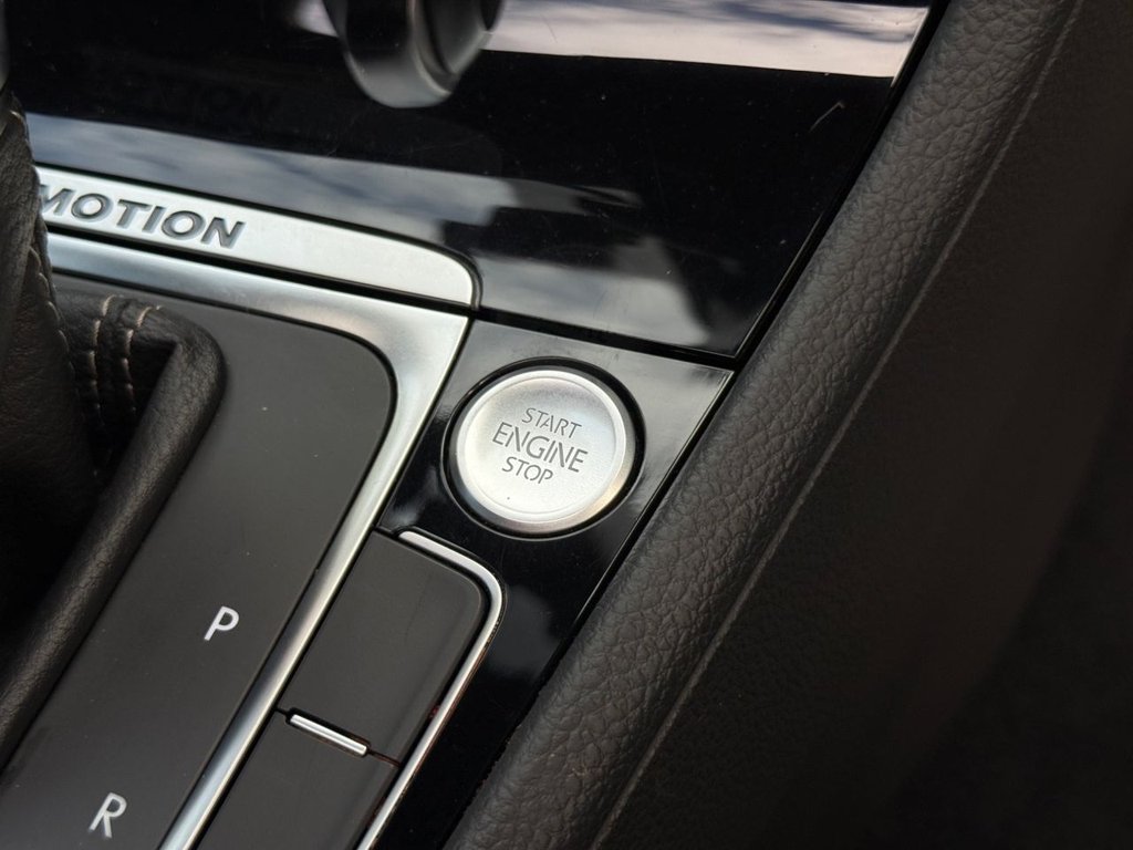 Used Volkswagen Golf 2019 for sale - 78049638: Photo 32