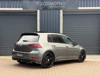 Used Volkswagen Golf 2019 for sale - 78049638: Photo