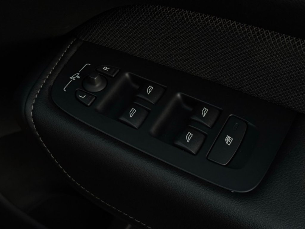 Used Volvo XC60 2020 for sale - 77719413: Photo 25