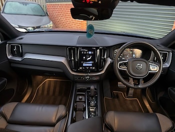 Used Volvo XC60 2020 for sale - 77719413: Photo